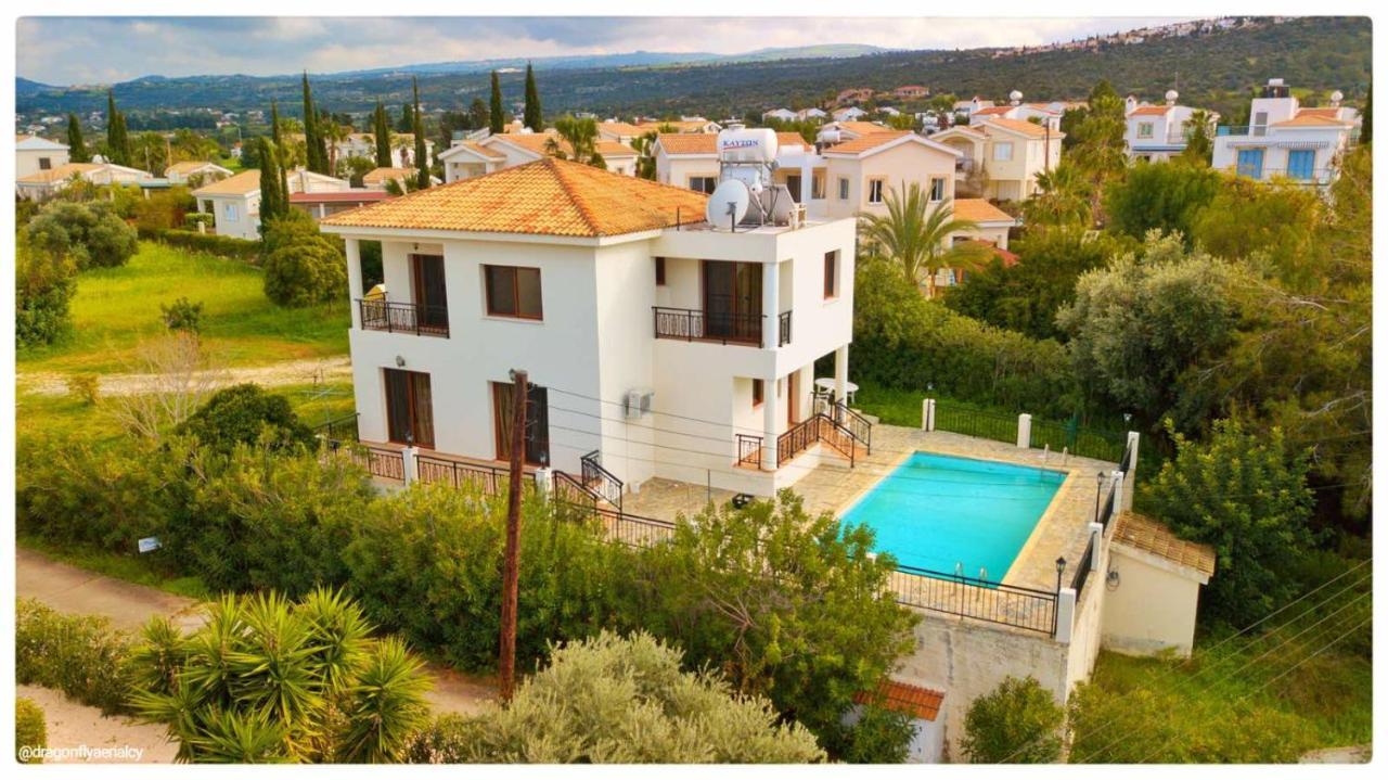 Marilia 1 Villa Polis Exterior foto