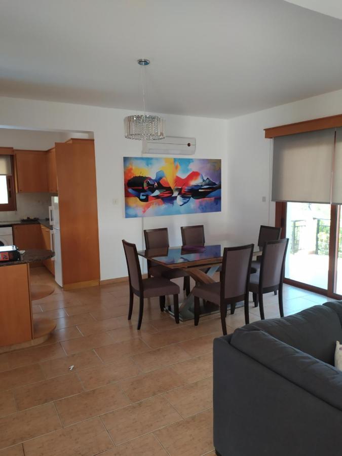 Marilia 1 Villa Polis Exterior foto